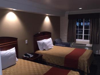 Ontario Inn & Suites Image 21